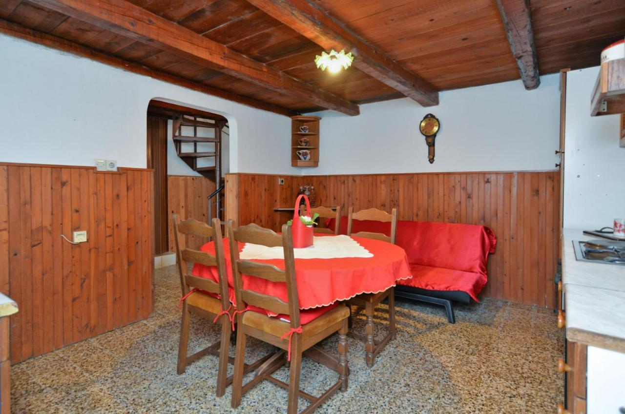 Villa House Monteci 1378 à Galižana Extérieur photo
